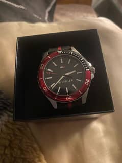 TOMMY HILFIGER WATCH (IMPORTED). heavy weight water proof night vision