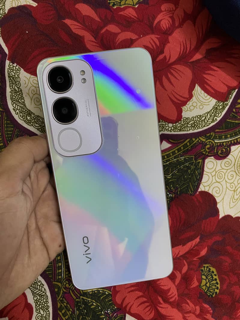 Vivo Y19s. 6/128 1