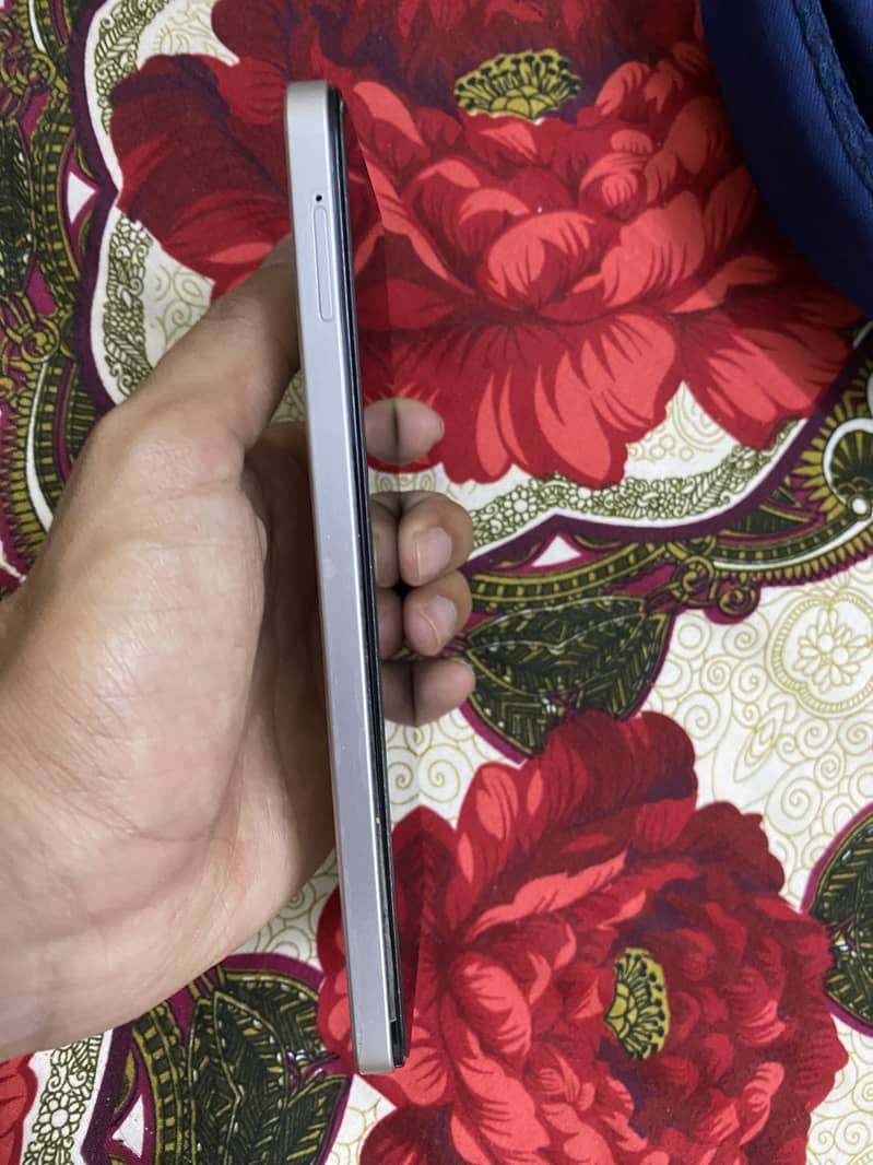 Vivo Y19s. 6/128 2