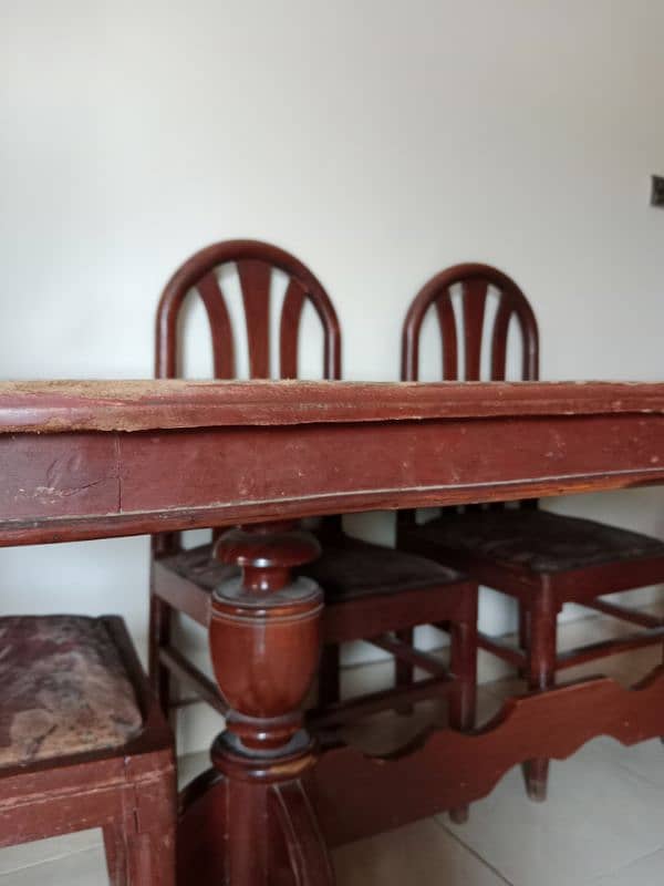 dinning table for sale with chairs 3