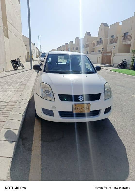 Suzuki Swift 2012 in mint condition. . ! 0