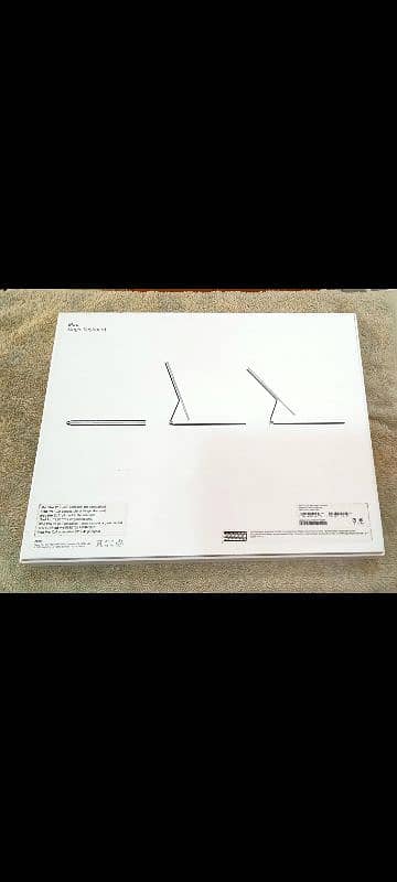 iPad Magic KeyBoard compatible with iPad Pro 12.9" 3rd, 4th & 5th Gen 8