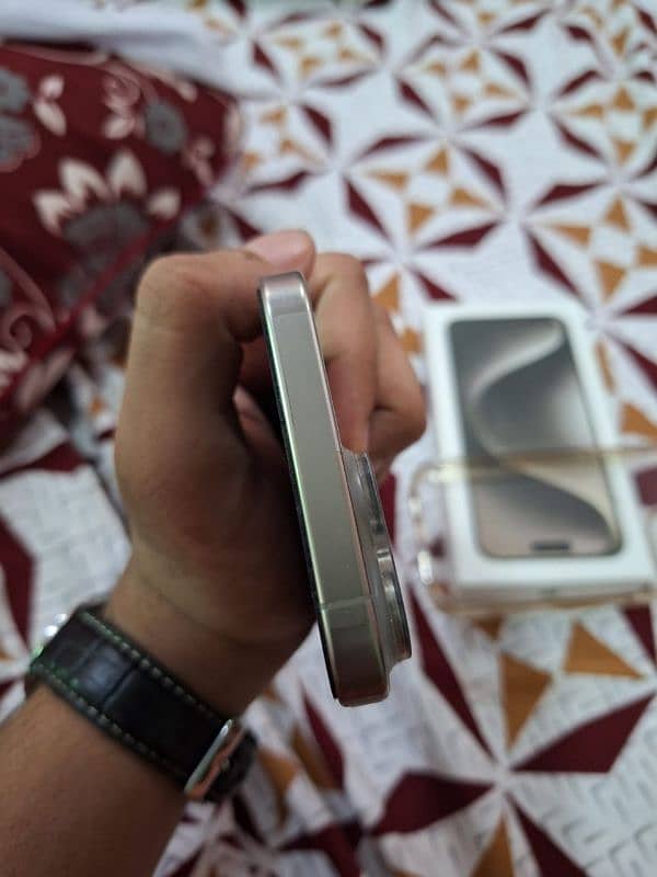 Iphone 15 Pro max |•| non pta original phone | urgent sell . 6