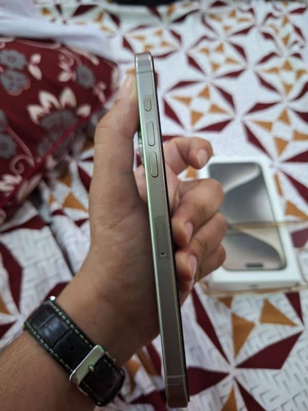 Iphone 15 Pro max |•| non pta original phone | urgent sell . 7