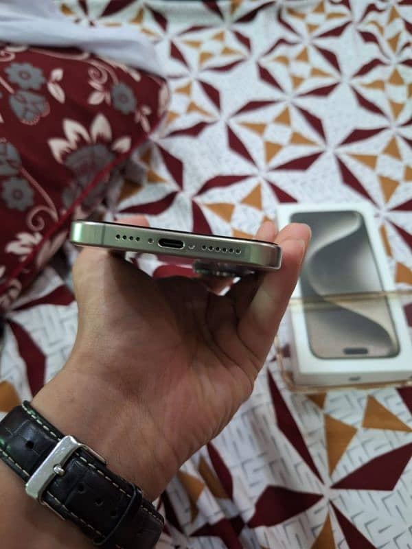 Iphone 15 Pro max |•| non pta original phone | urgent sell . 8