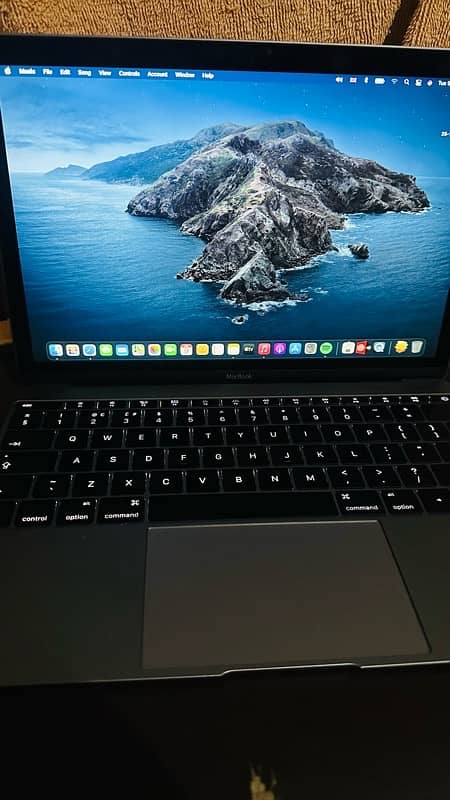 READ ADD MACBOOK 2015 M PROCESSOR 8/512gb 12 inch Display HANGE  ISSUE 4