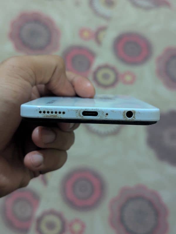 CAMON 19 10/10 CONDITION 7