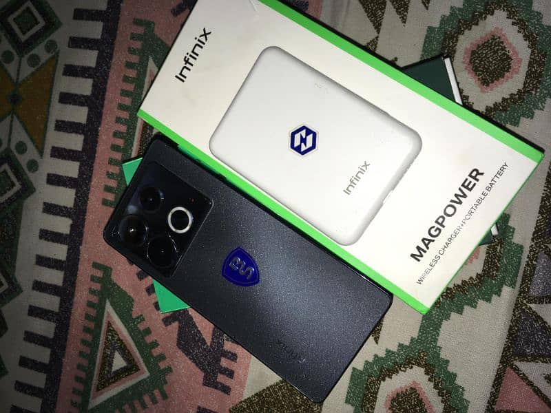 infinix note 40 16Gb ram 256 Gb Storage with wireless bank 2