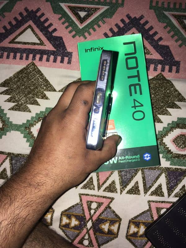 infinix note 40 16Gb ram 256 Gb Storage with wireless bank 3