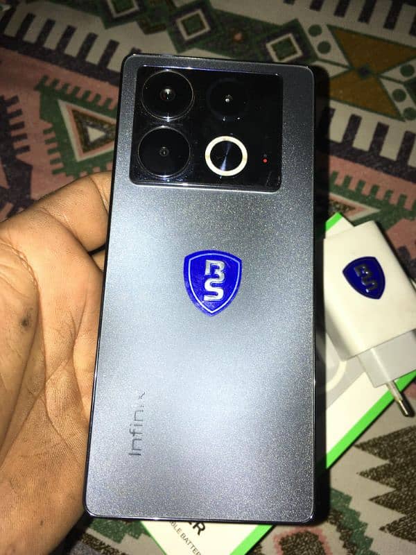 infinix note 40 16Gb ram 256 Gb Storage with wireless bank 8
