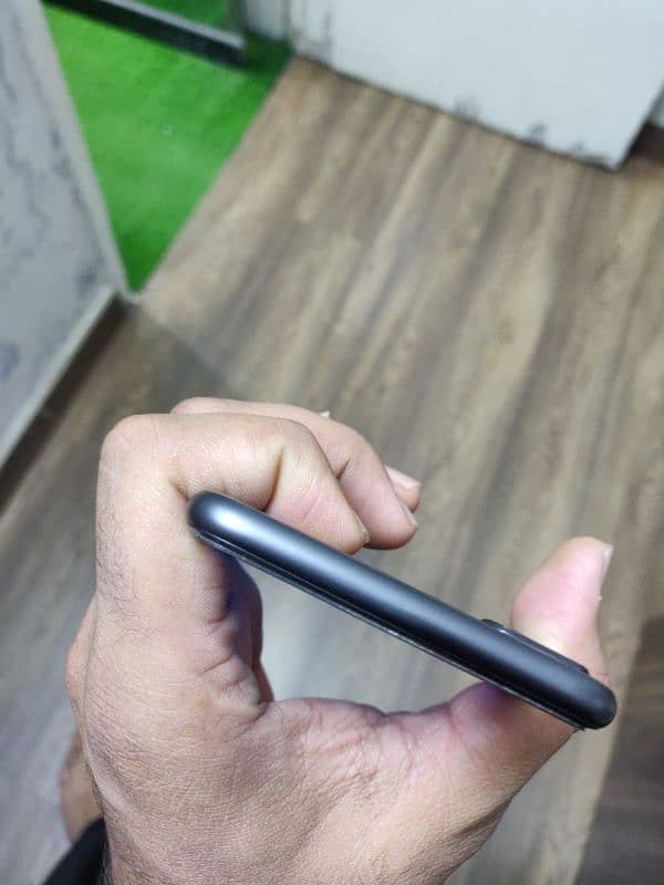 iPhone 8 Plus Approved 5