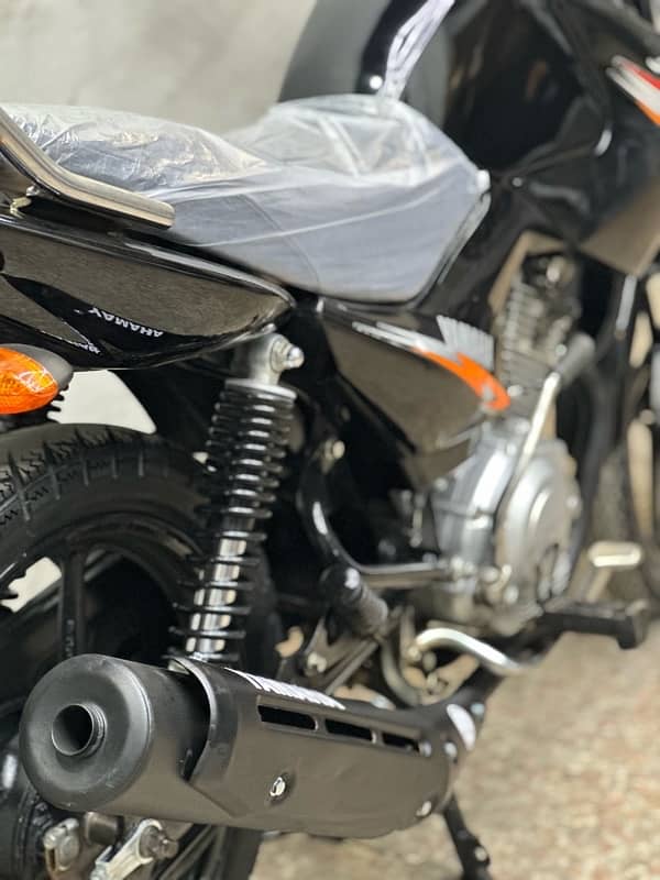 yamaha ybr125cc 2020 model 6