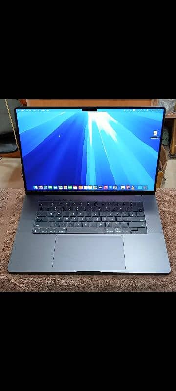 MacBook M3 Pro 2023 18GB 512GB 16" Display MRW13 Under Apple Warranty 0