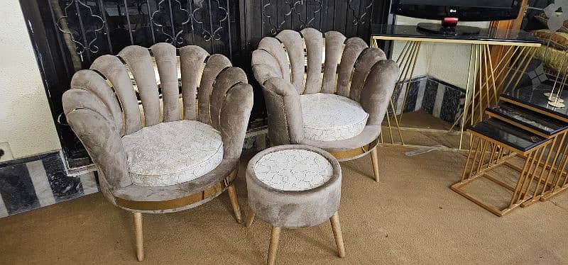 sofa set. 6 seater sofa set. bed set. console. flower chairs 6