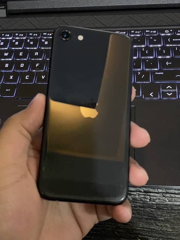 iPhone SE 2020 – 64GB | PTA Approved | Dual SIM (Physical + eSIM) 3