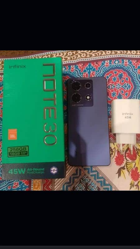 Infinix Note 30 4
