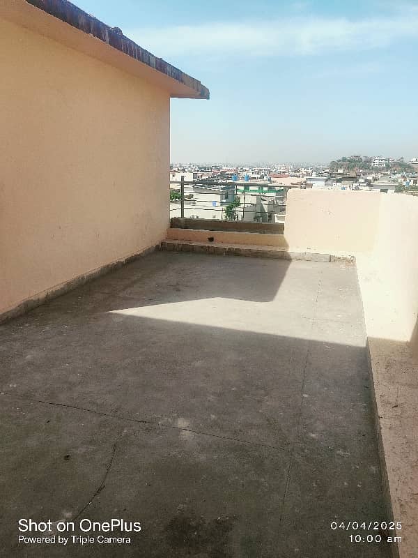 2 Bedroom With Attached Wash Room Flat Available For Small Family With All Basic Facilities For More Information Contact Us 0