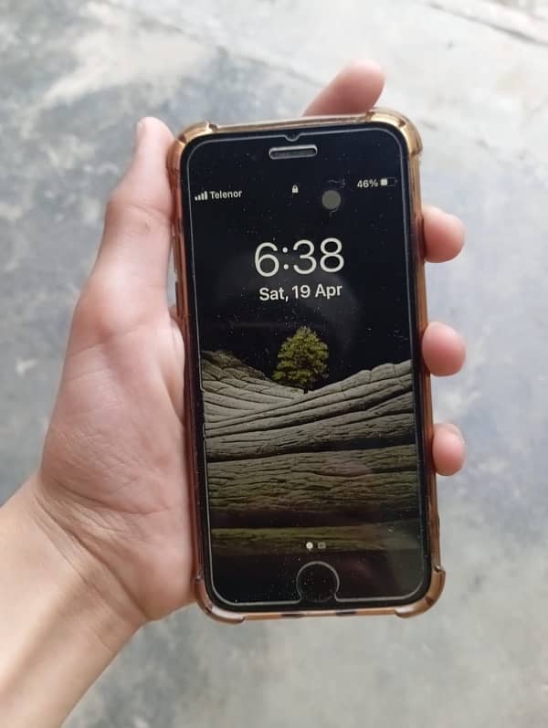 exchange possible iphone 7 full new hai 2/128  price kam ho jaye gi 0