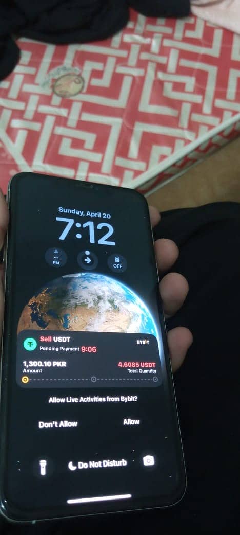 Apple iPhone XS Max 5