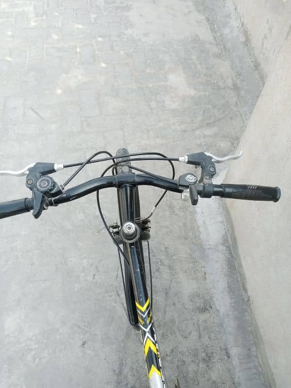 Phoenix Geared Bicycle | High Performance | Excellent Condition 0