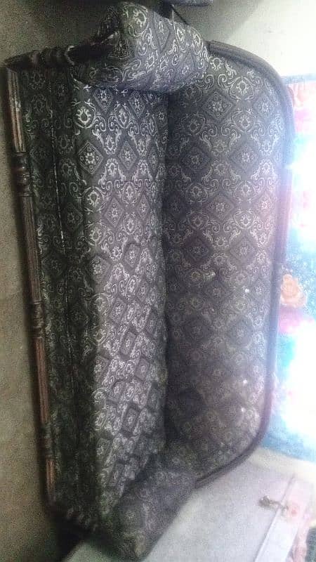 Sofa set 5 seater 6