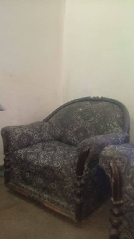 Sofa set 5 seater 8