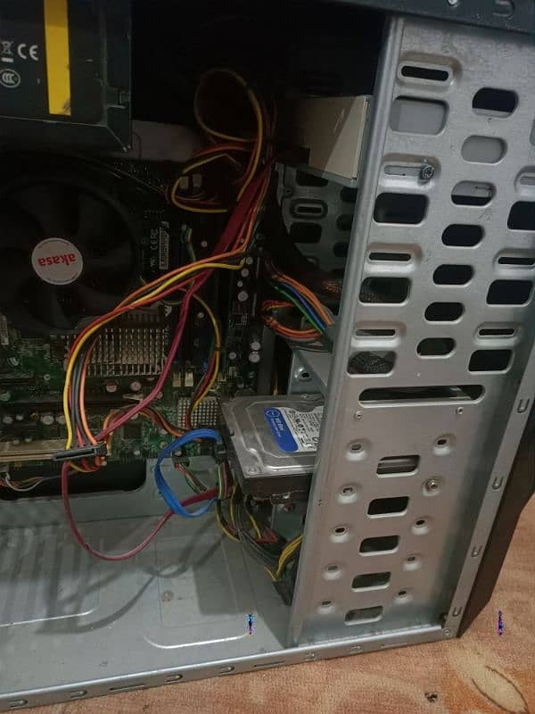 core 2 duo 2 GB ram 03179597501 whatsapp 0