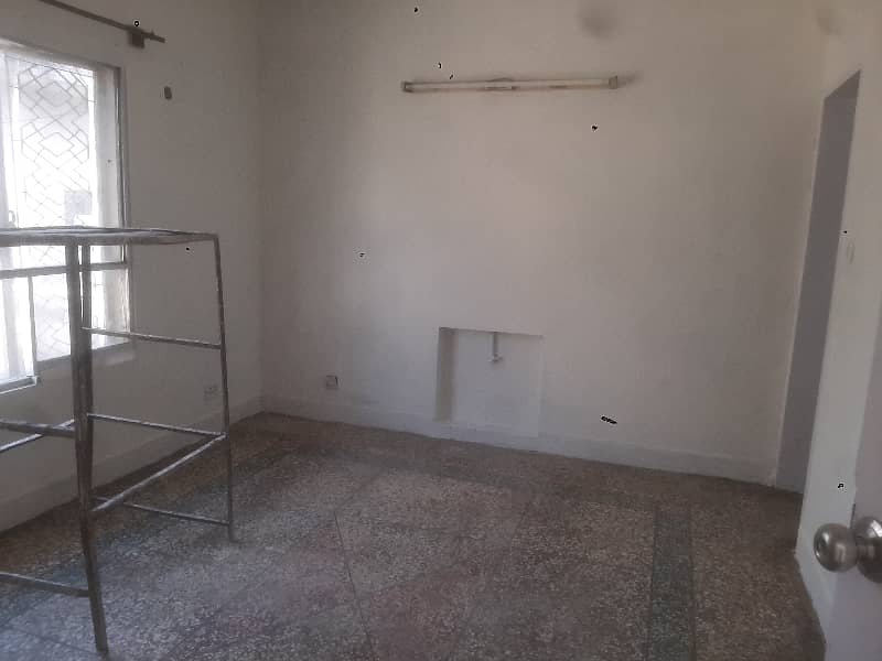 G9 Top location Corner House For Sale 2