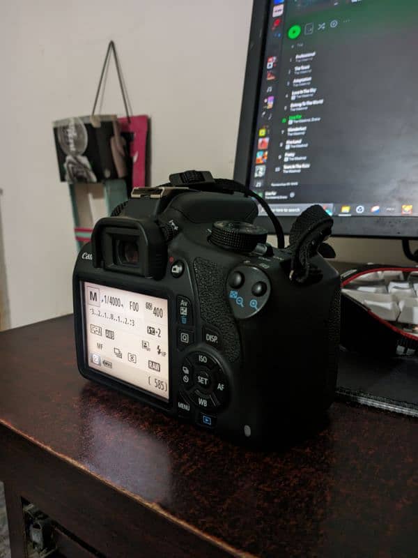 Canon DSLR ( Canon 1200D / Canon Rebel T5 ) Full kit and accessories 11