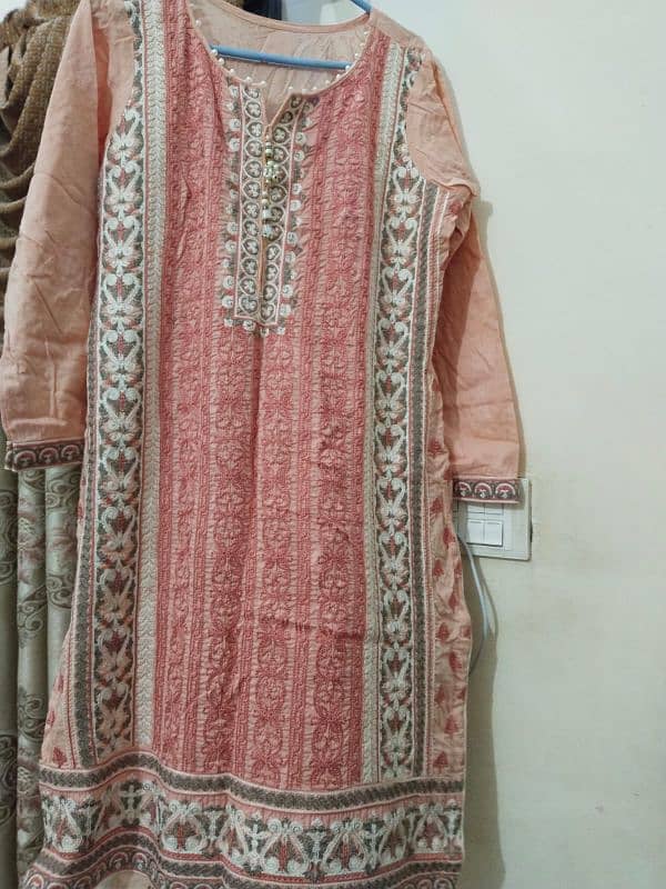 lawn embroidery suit just used once look like new 2