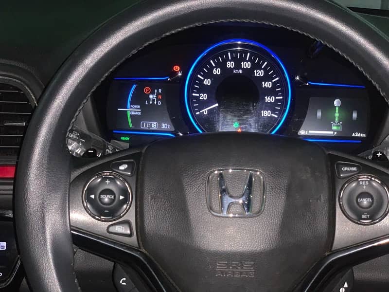Honda Vezel 2014 9
