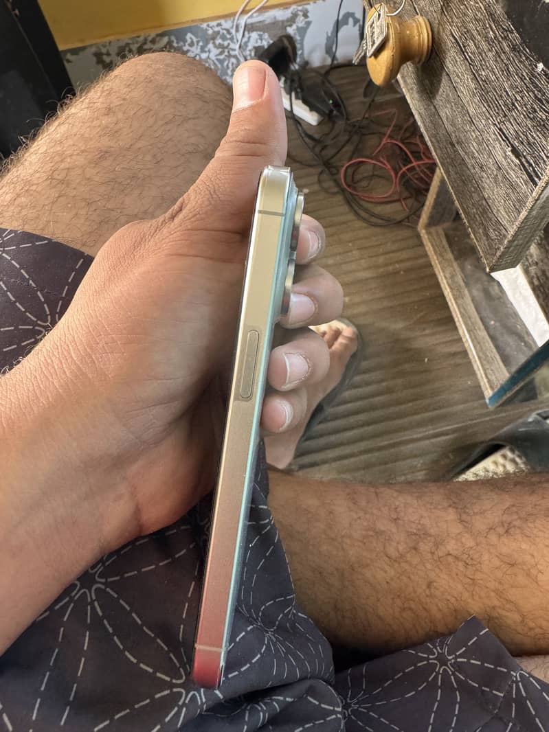 Iphone 15 pro dual pta  approved hk model 0