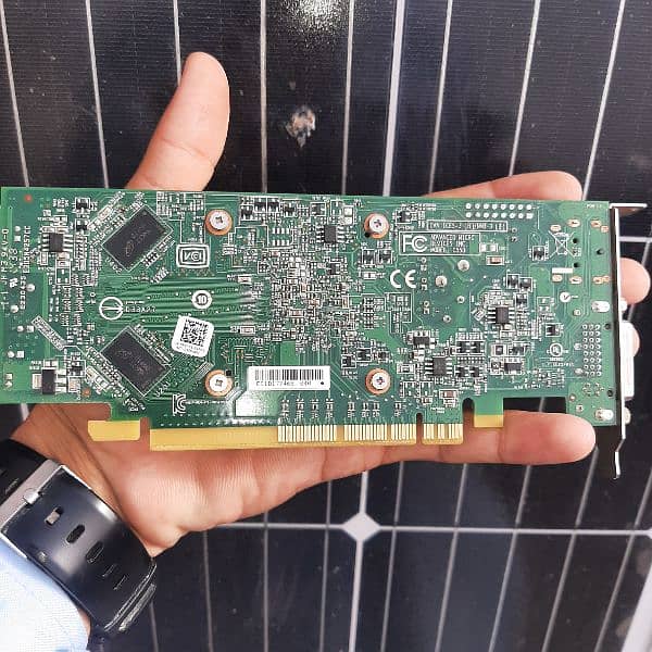 AMD RADEON R5-240 1GB DDR3 DirectX12 1
