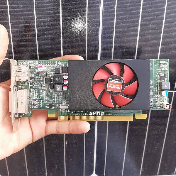 AMD RADEON R5-240 1GB DDR3 DirectX12 2