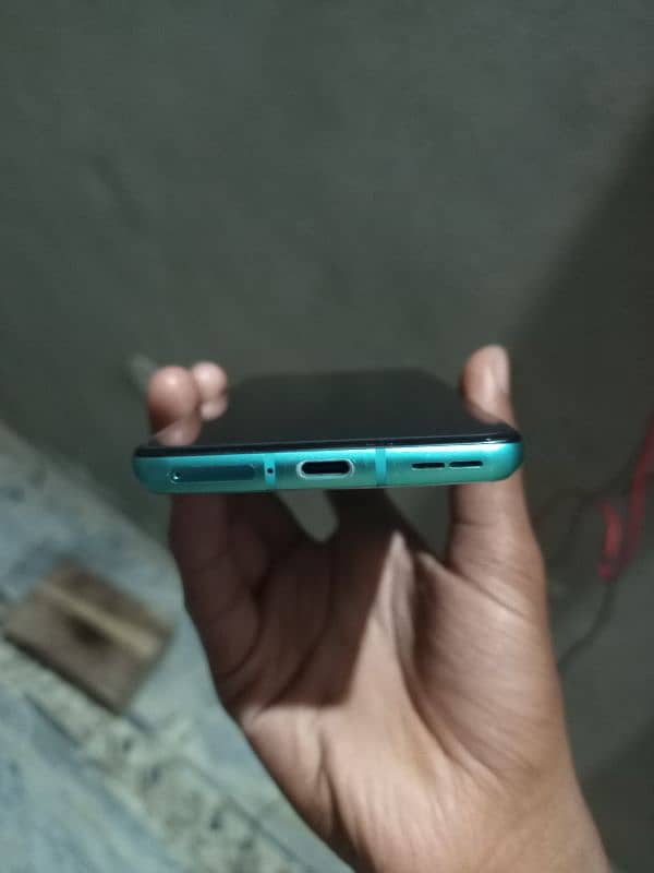 One plus 8T 12/256 Dual sim 5