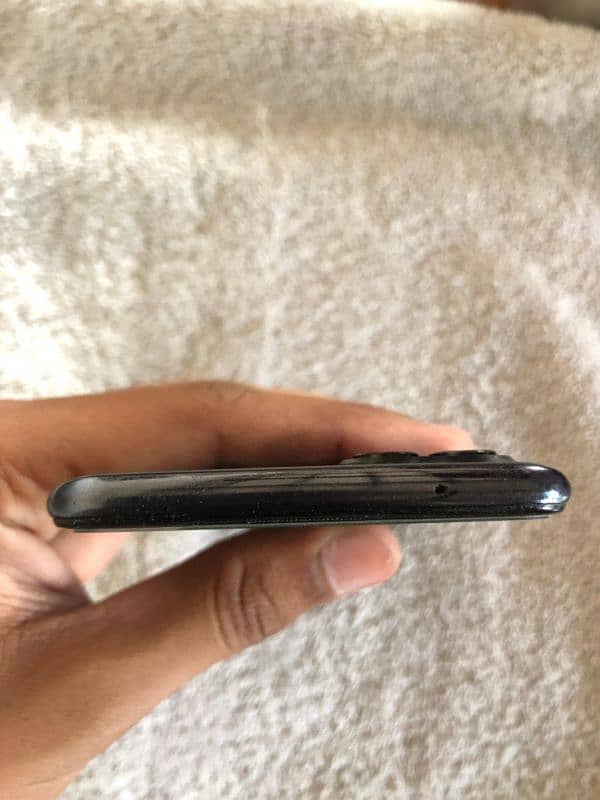 oppo F17 pro 10/10 condition all ok. 5