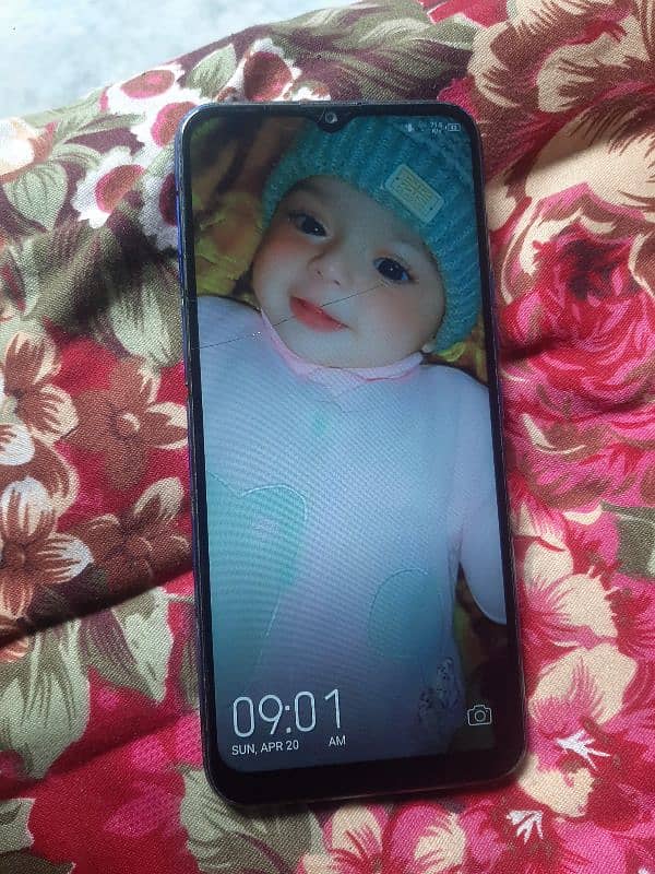 Techno Spark 4 (3/32gb) 11000 4