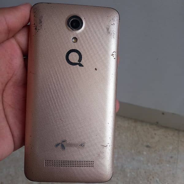 Q Mobile LT 100 2