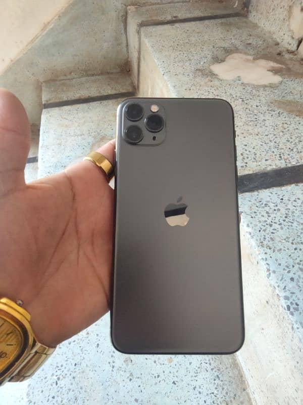 iphone 11 promix 0