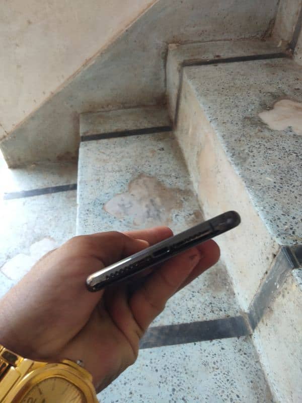 iphone 11 promix 2