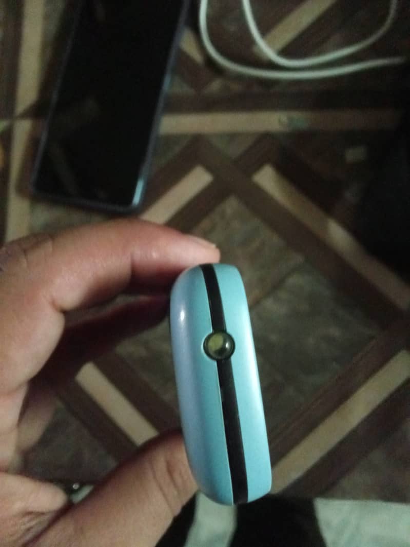 Itel value 110 blue color 2