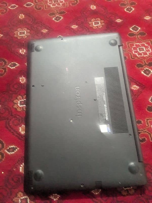 Dell Inspiron 3365 AMD A9 7th generation 2