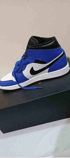 Nike