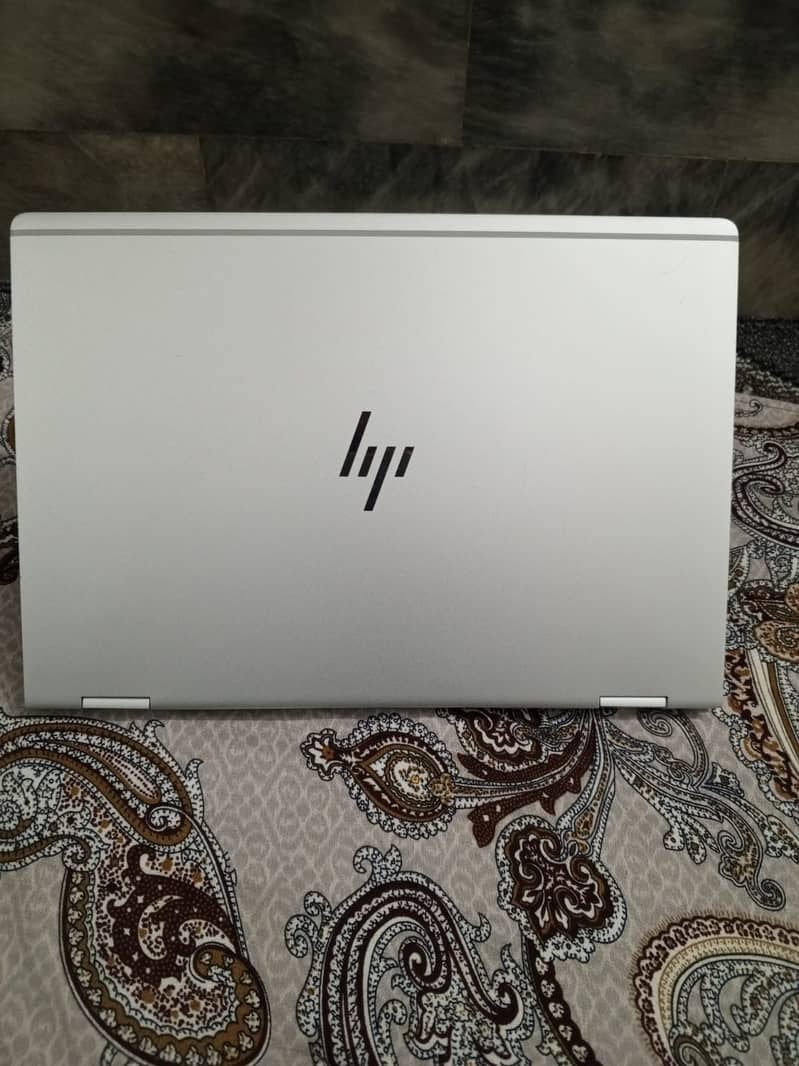 Hp Elite book 1030 (Touch Screen) 0