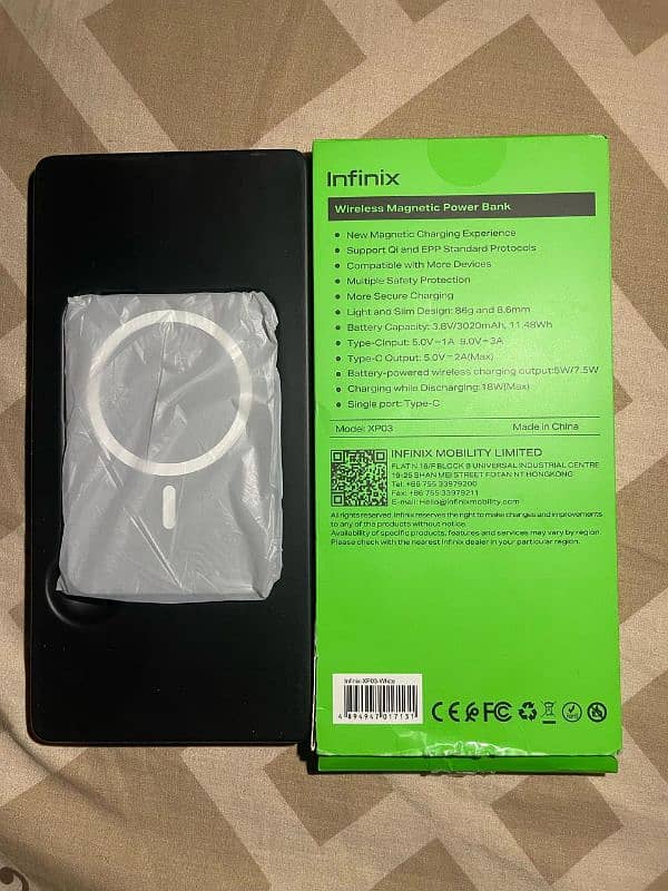 INFINIX Note 50 : Wireless charger and portable power bank 1