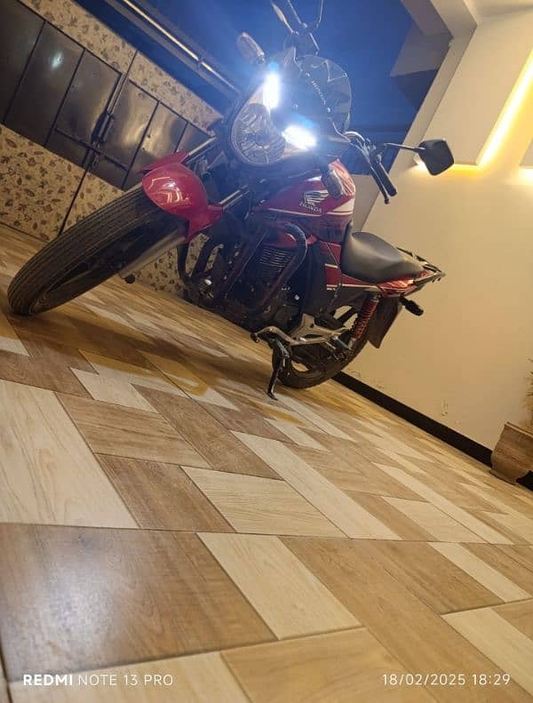 Honda cb150f is for sale 1