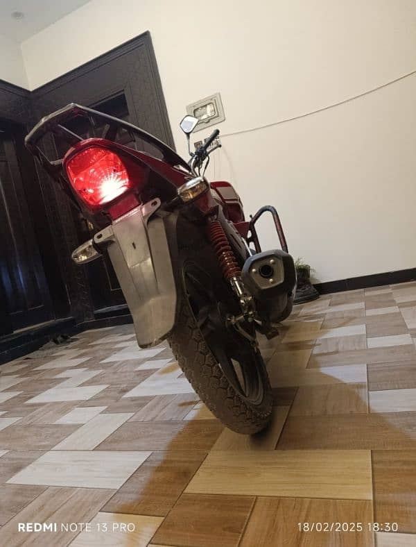 Honda cb150f is for sale 2