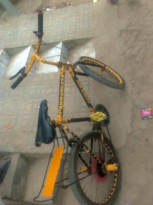 Wheeler Bicycle All Ok and 10/8 Condition ok but geer me thoda issue 7