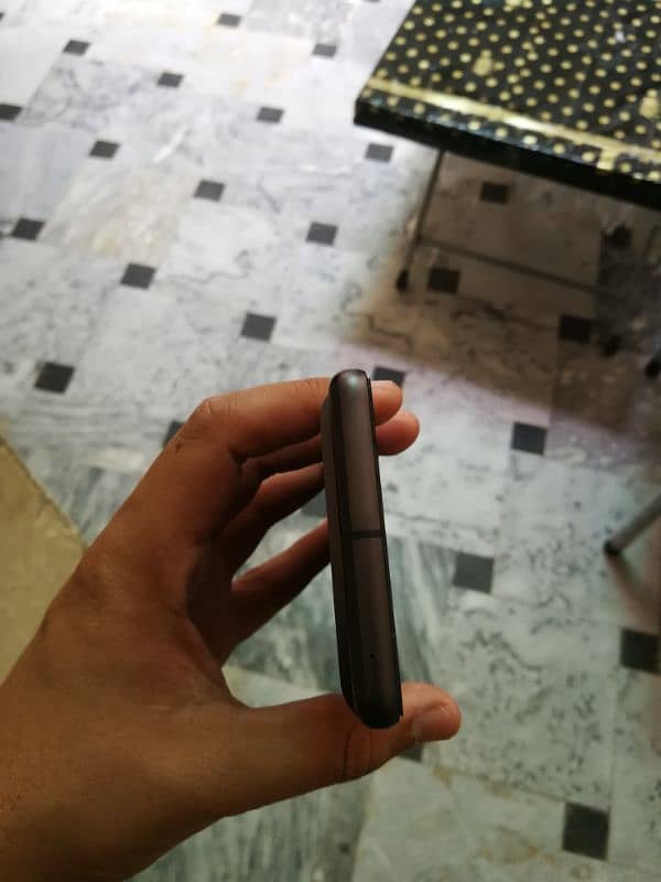 Google pixel 7 4