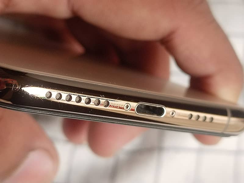 iphone 11pro max 256gb factory unlock 9